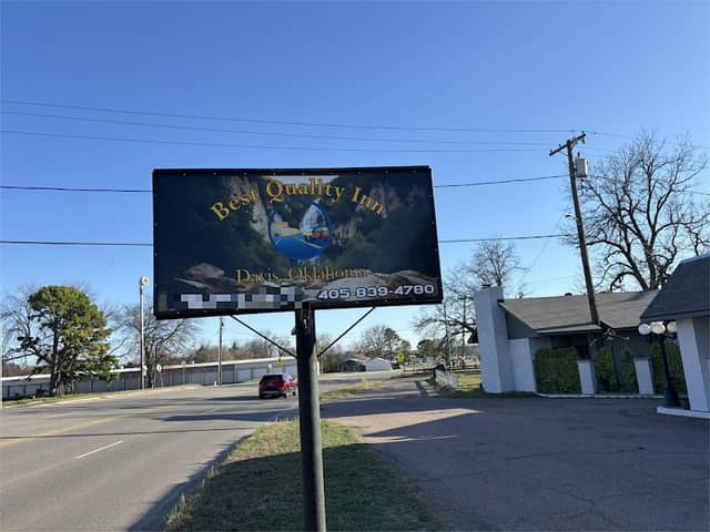 Davis Inn Motel - Image 3
