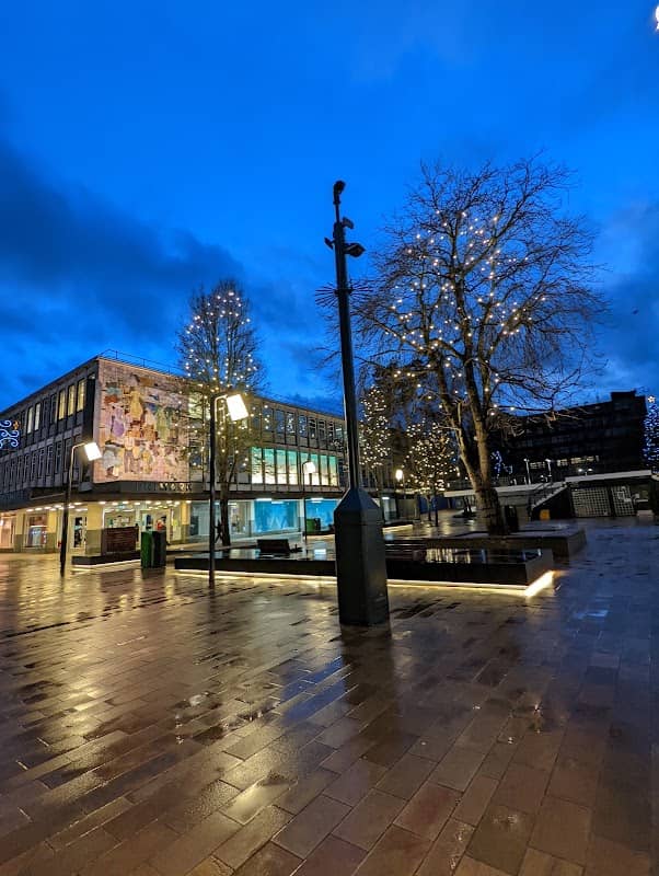 New Town Fountain & Clock Tower - Image 2