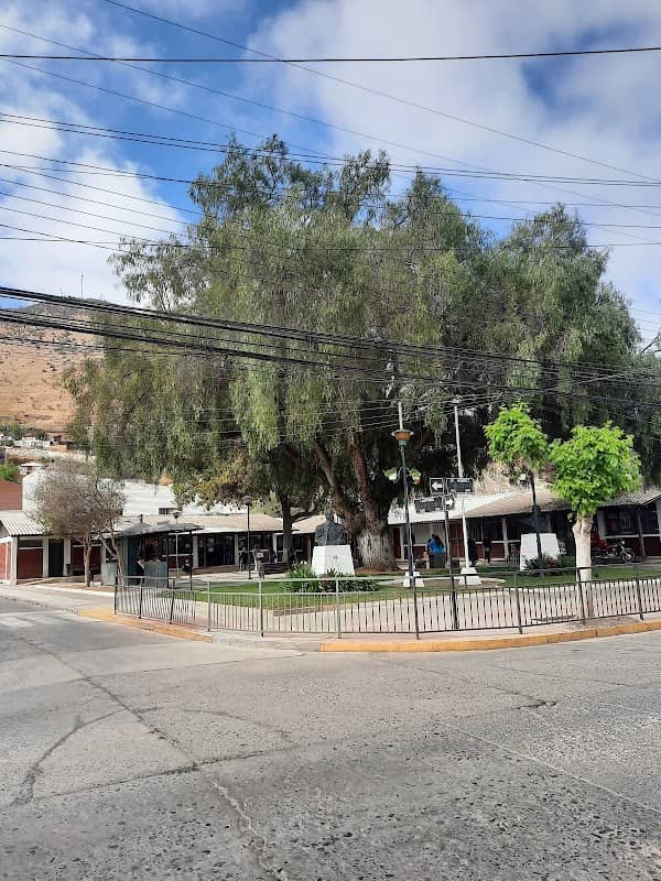 Plaza Los Heroes. - Image 1