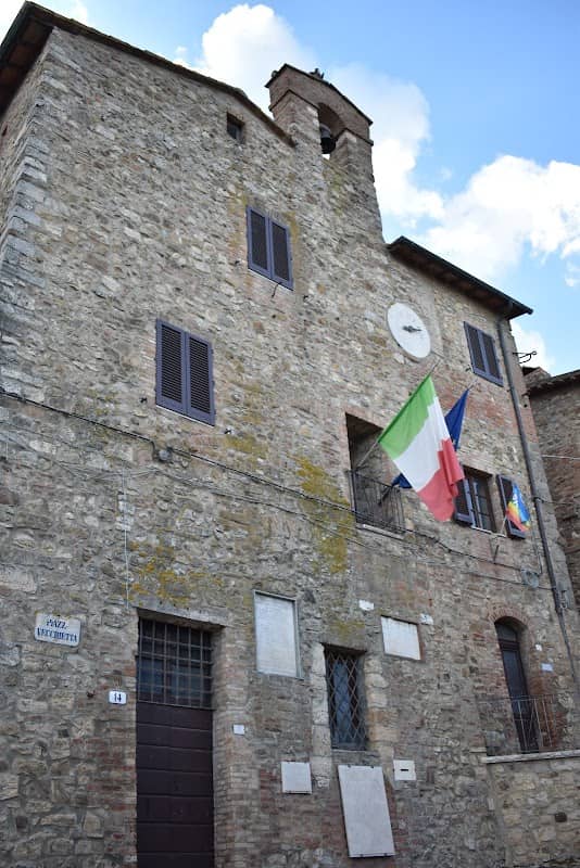 Piazza Vecchietta - Image 1
