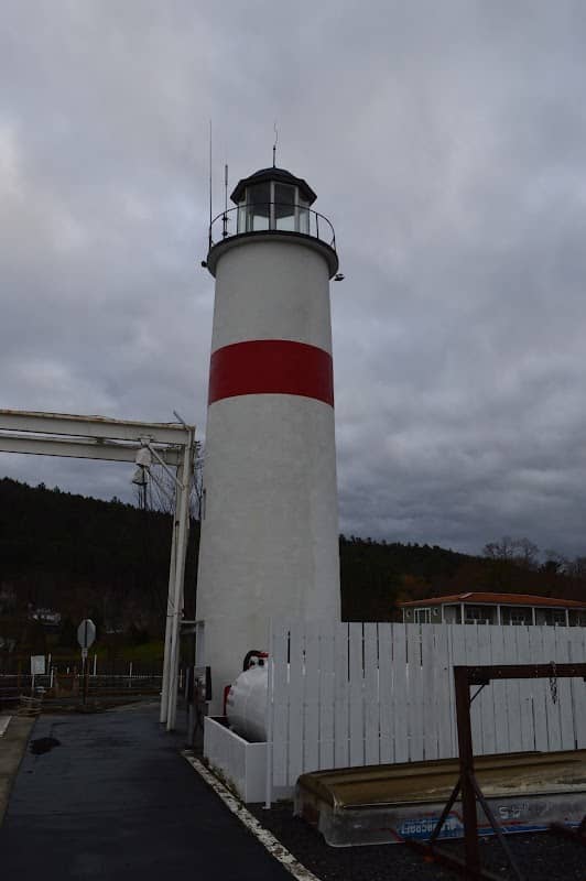 Lake Front Lighthouse - Image 2