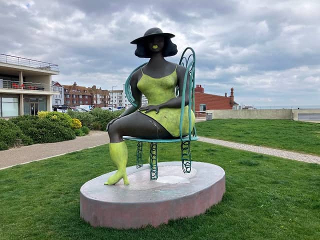 Sculpture - “TSCHABALALA SELF: SEATED” - Image 1