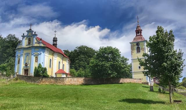 Church of Saint Peter and Paul in Horní Prysk - Image 1