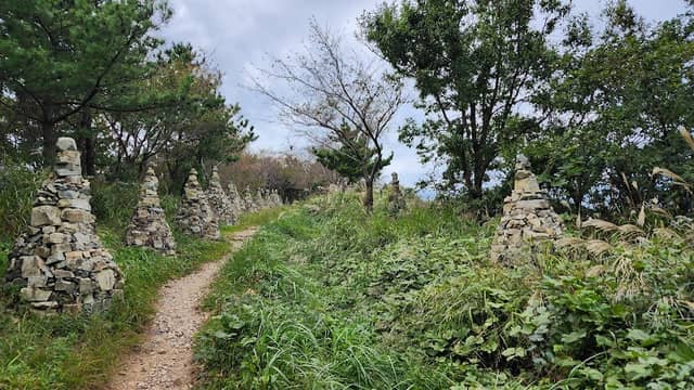 황령산 돌탑길 - Image 2