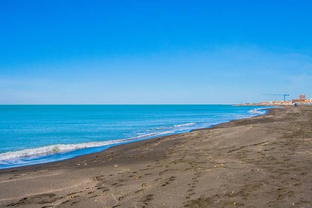 Spiaggia libera Via Trieste - Image 2