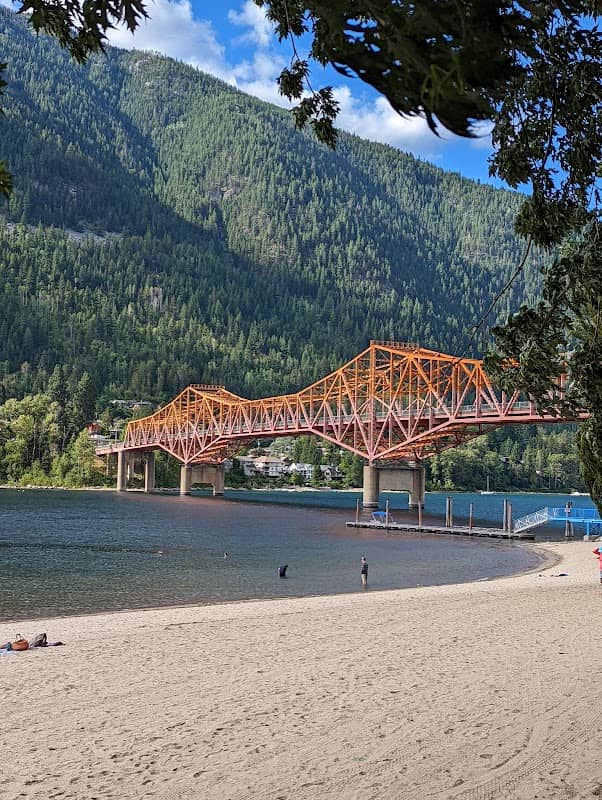 Rotary Lakeside Park - Image 1