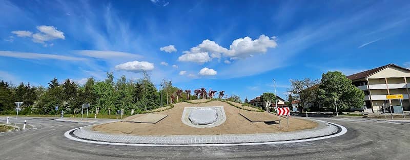 Stapfer-Kreisel (Kirchhamer Kreisverkehr) - Image 1