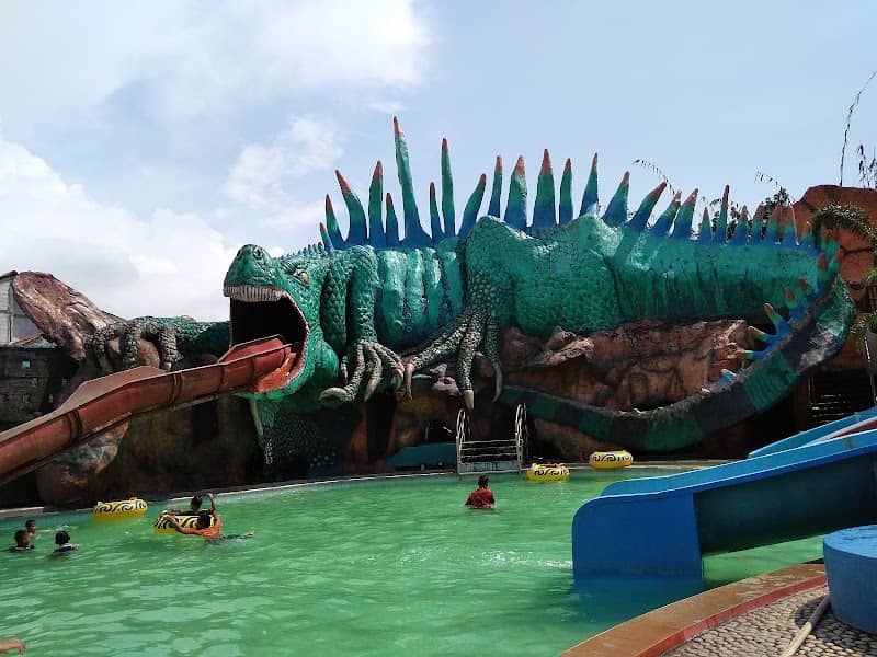 Tiara Park Waterboom - Image 2