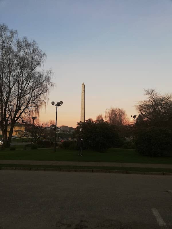 Plaza Obelisco - Image 1