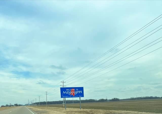 Mississippi Welcome Sign - Image 1