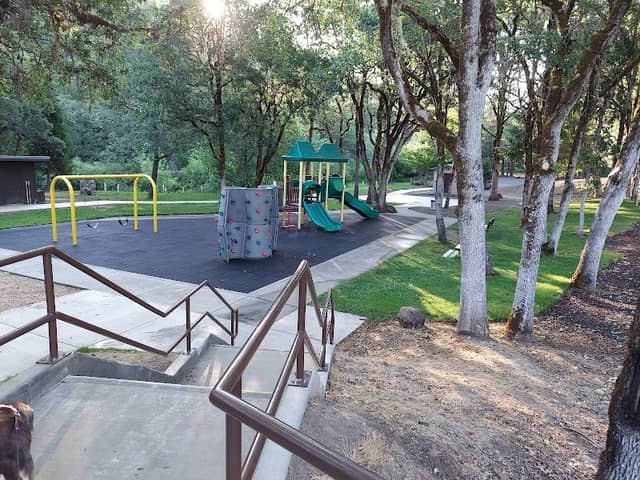 Aunt Caroline's Park - Image 1