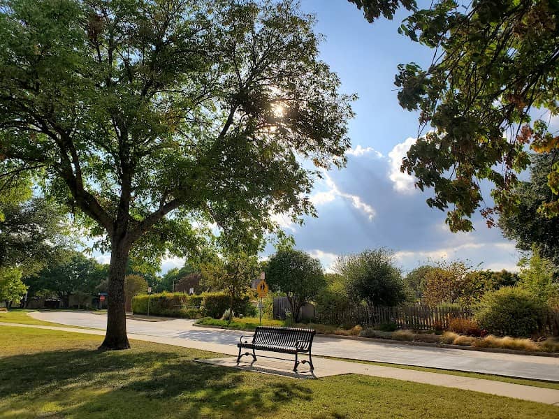 Custer Park - Image 3