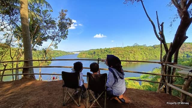 Titik pandang Karanghantu (Leuwikeris view) - Image 1