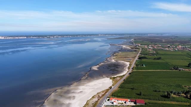 Praia da Mamaparda - Image 1
