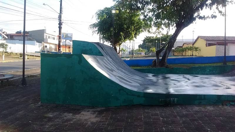 Skate rink Vila Saramandaia - Image 1