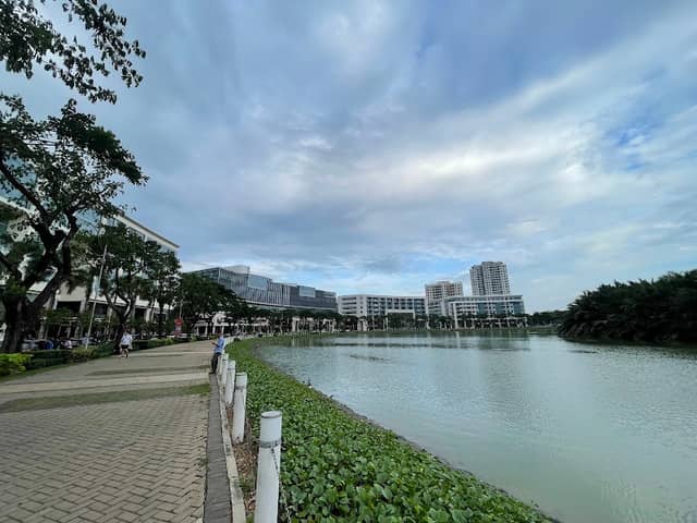 Crescent Lake Park - Image 2
