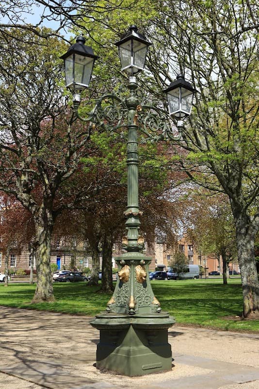 Dean’s Lamp/Fountain - Image 1