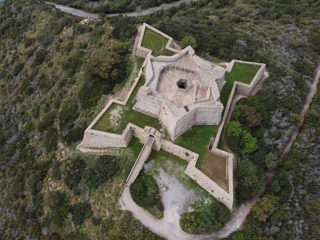 Fort Stella - Image 1
