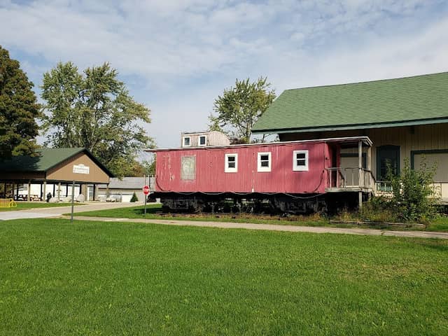 Kal-Haven Trail- Bloomingdale Trailhead - Image 1