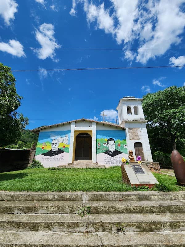 Memorial del Conflicto Armado Park - Image 1