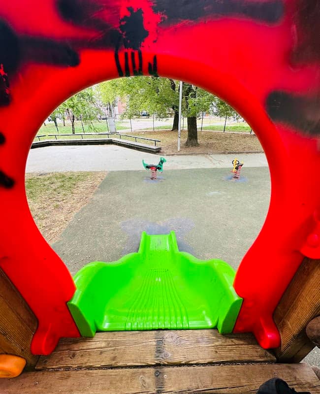 Kids area Rozzano - Image 1