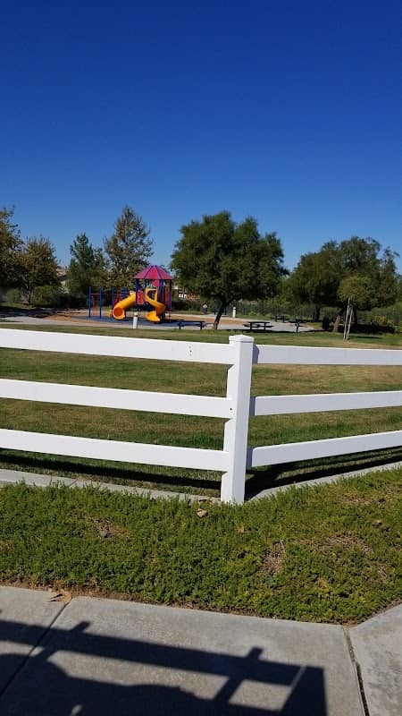 Autumn Breeze Park, Valley-Wide Recreation and Park District - Image 2