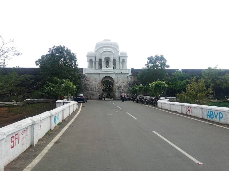 vizianagaram Fort Park - Image 1