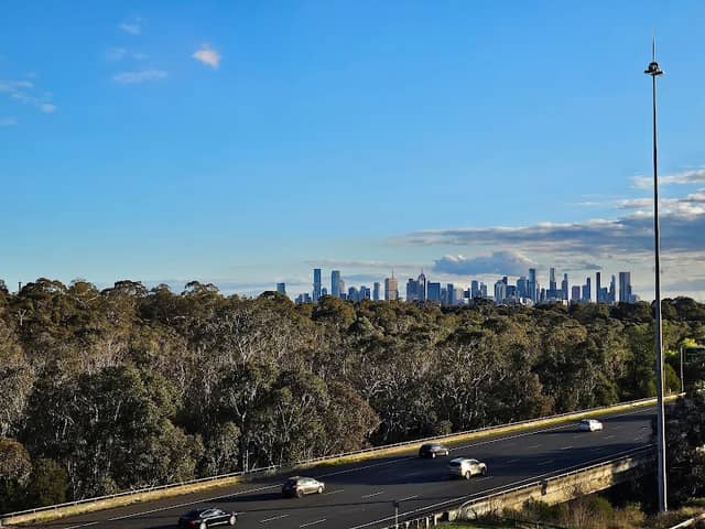 Yarra Boulevard Lookout - Image 2