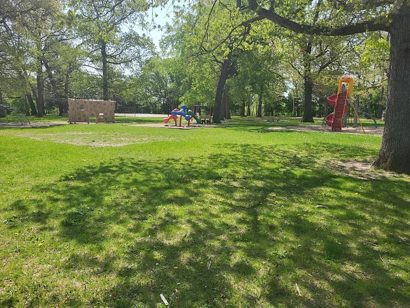 Alton park - Image 1