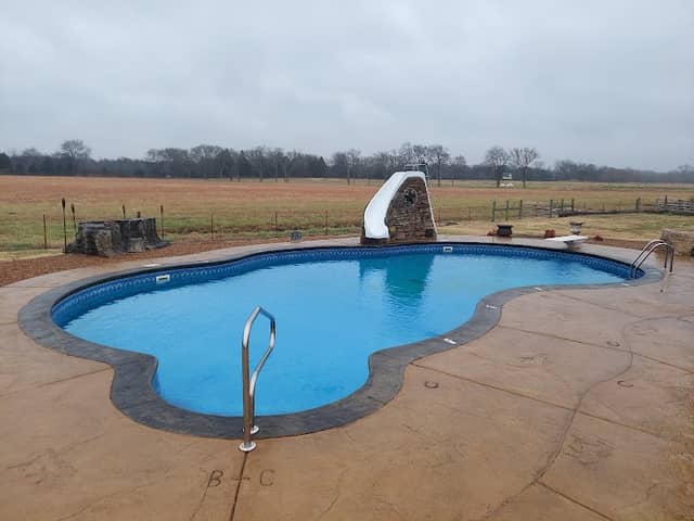 Nepoleon Farms - Image 1