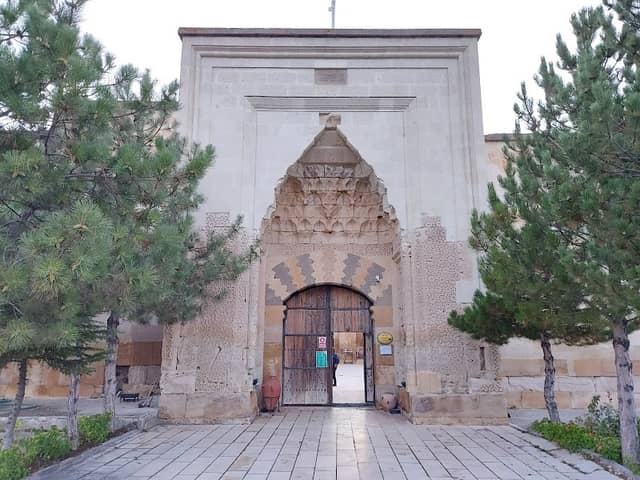 Saruhan Kervansaray - Image 3