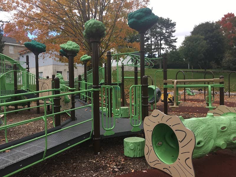 Cadzow Park - Image 2
