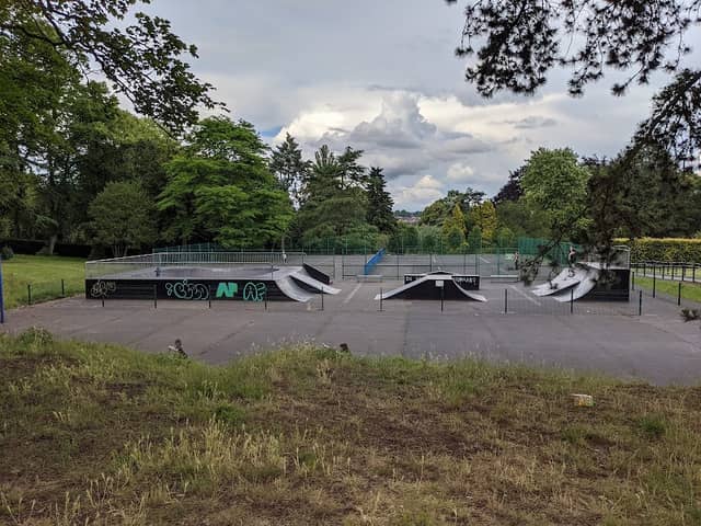 Brinton Park - Image 2