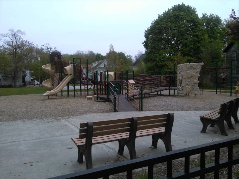 Park Street Park - Image 2