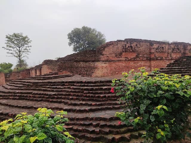 Govishan Dronacharya Palace - Image 1