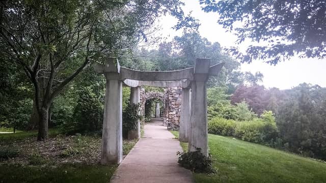 Shadyside Memorial Park Chinese Gardens - Image 1