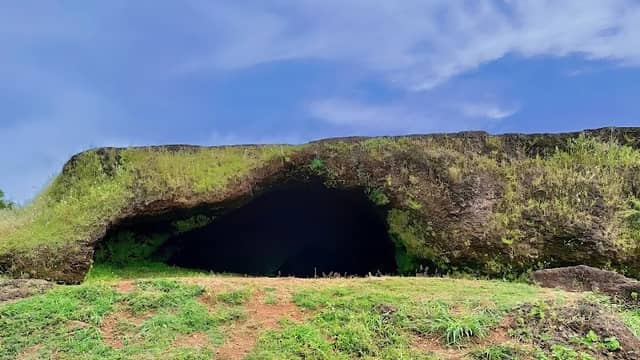 Kallaayi Kunnu (Kallazhy Hills ) - Akathiyoor / Narimada Kunnu - Image 2