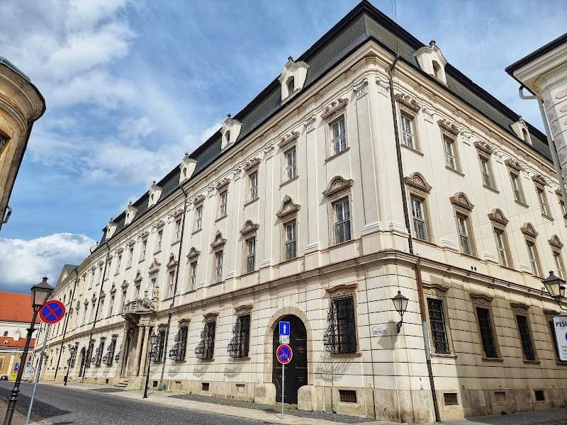 Arcibiskupský úrad (budova Šľachtického konviktu) - Image 2