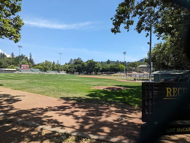 Healdsburg Recreation Park - Image 1