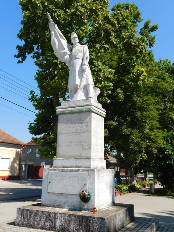 I. Világháborús Emlékmű - Image 1