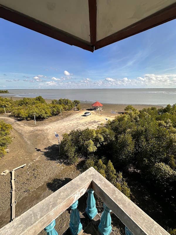 Talumphuk Cape Viewpoint - Image 1