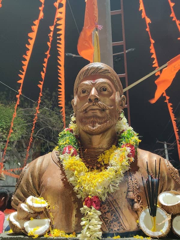 Chatrapati shivaji statue - Image 1