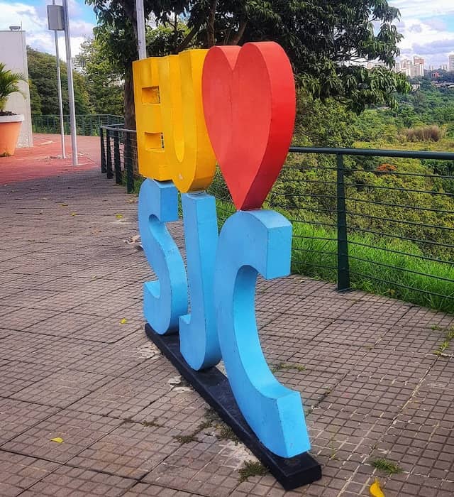 Letreiro Turístico " Eu❤️SJC " - Image 1