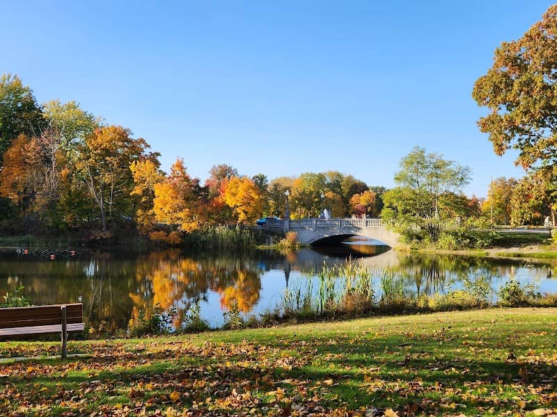 Buhl Park - Image 1