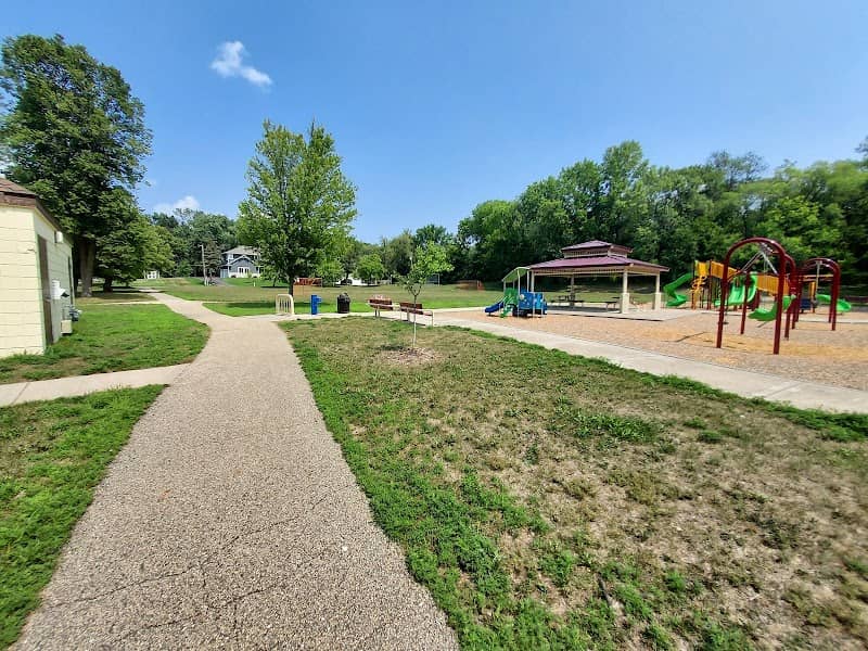 McKenzie Park - Image 2