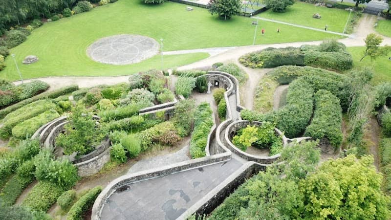 Mountshannon Maze - Image 1