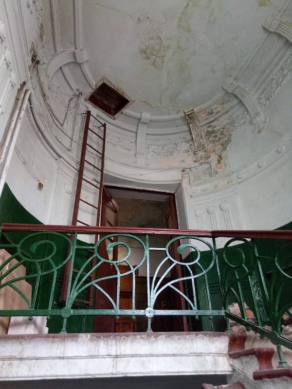 Shapar's mansion - Image 1