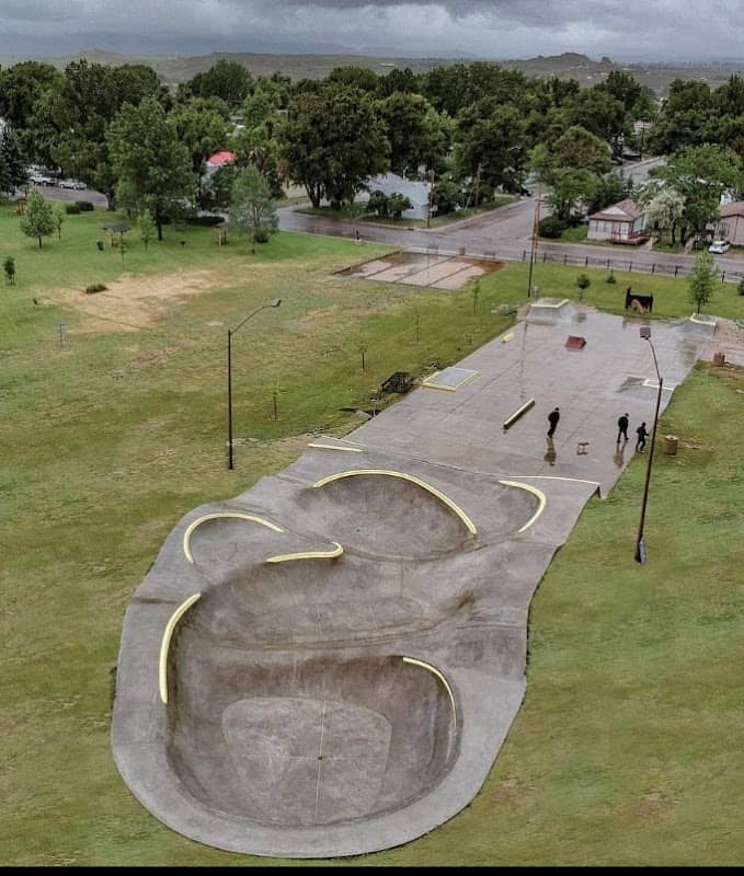 Douglas Skatepark - Image 2