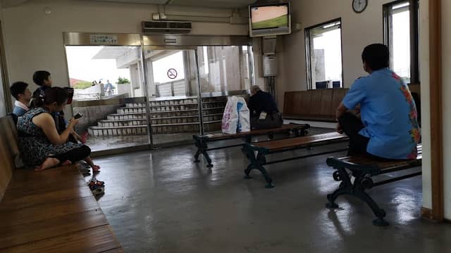 休憩所 - Image 1