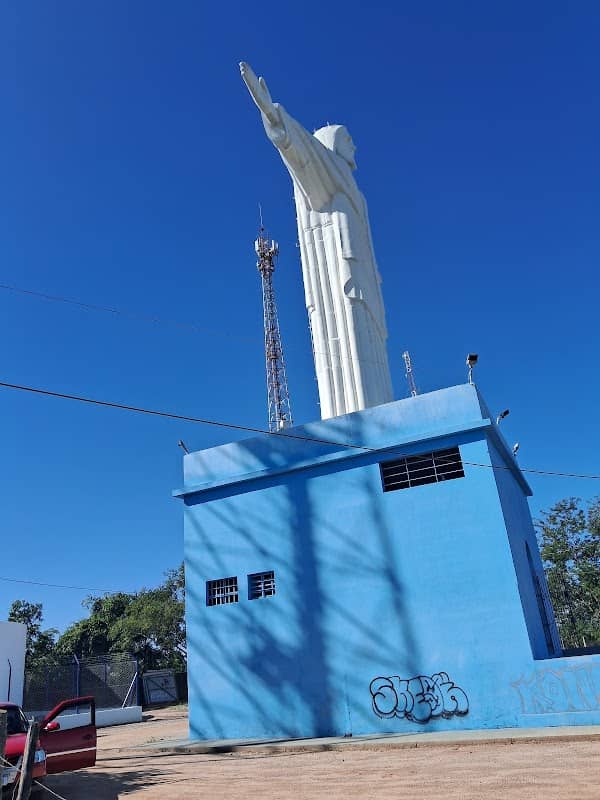 Cristo Redentor - Image 1